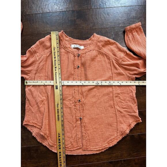 Free People Moving Mountains Oversized Shirt Long Sleeve Raw Hem Size Small - Picture 9 of 9